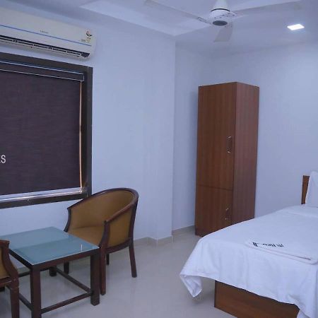 Redbell Suites Malapuram Malappuram Exteriér fotografie