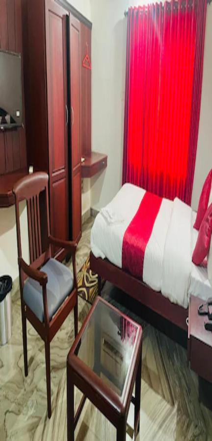 Redbell Suites Malapuram Malappuram Exteriér fotografie