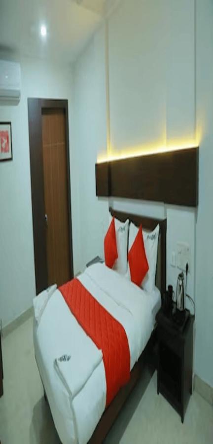 Redbell Suites Malapuram Malappuram Exteriér fotografie
